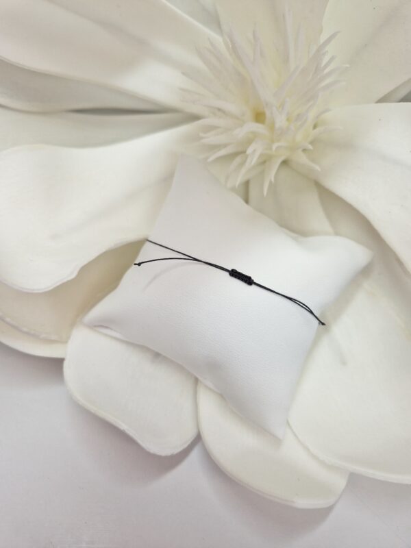 Bransoletka makrama koralik z białą perłą 1024