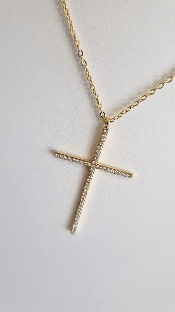 eId:1920777128125964 Naszyjnik krzyżyk z cyrkoniami 1151